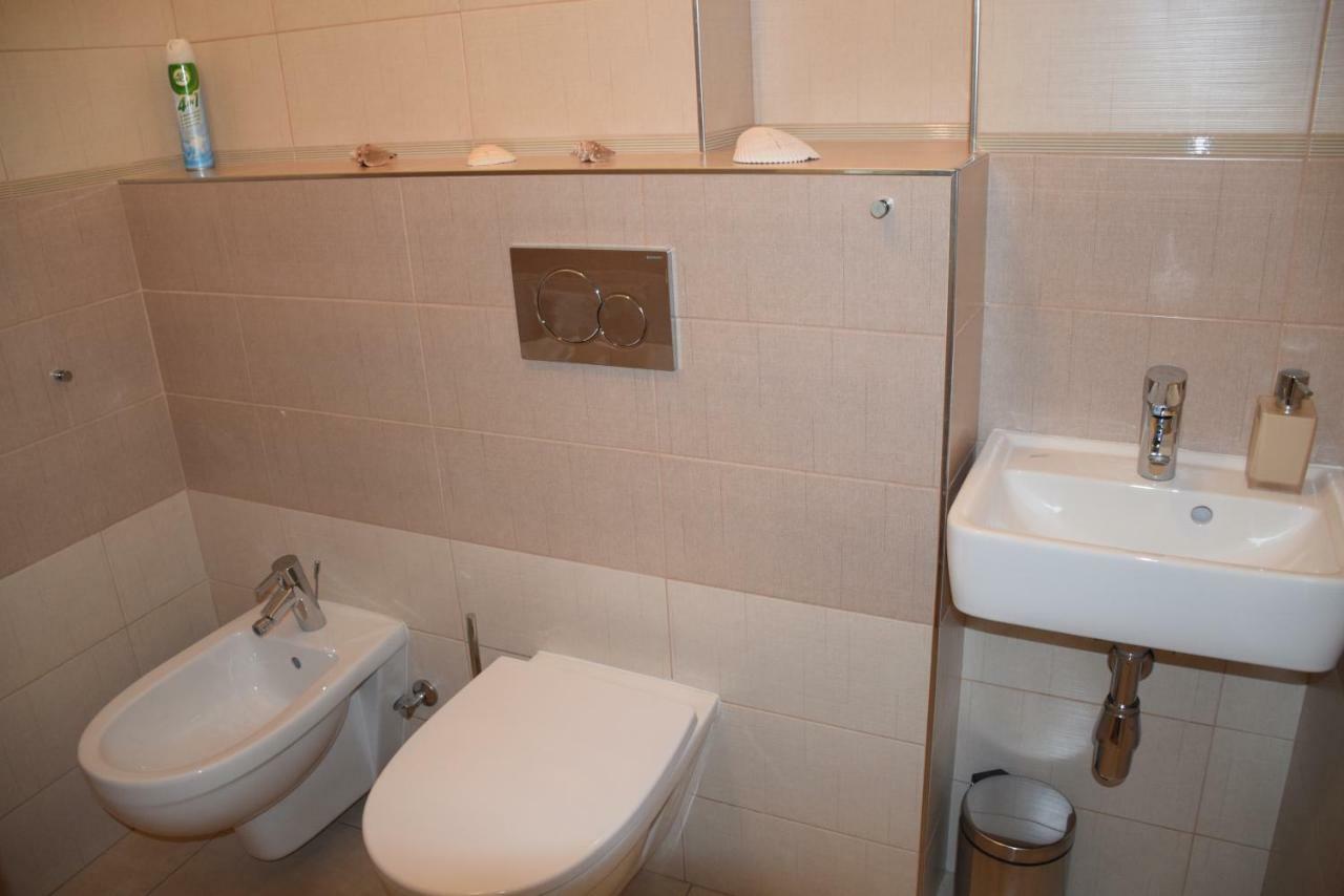 Tiva Downtown Apartments Praha Bagian luar foto