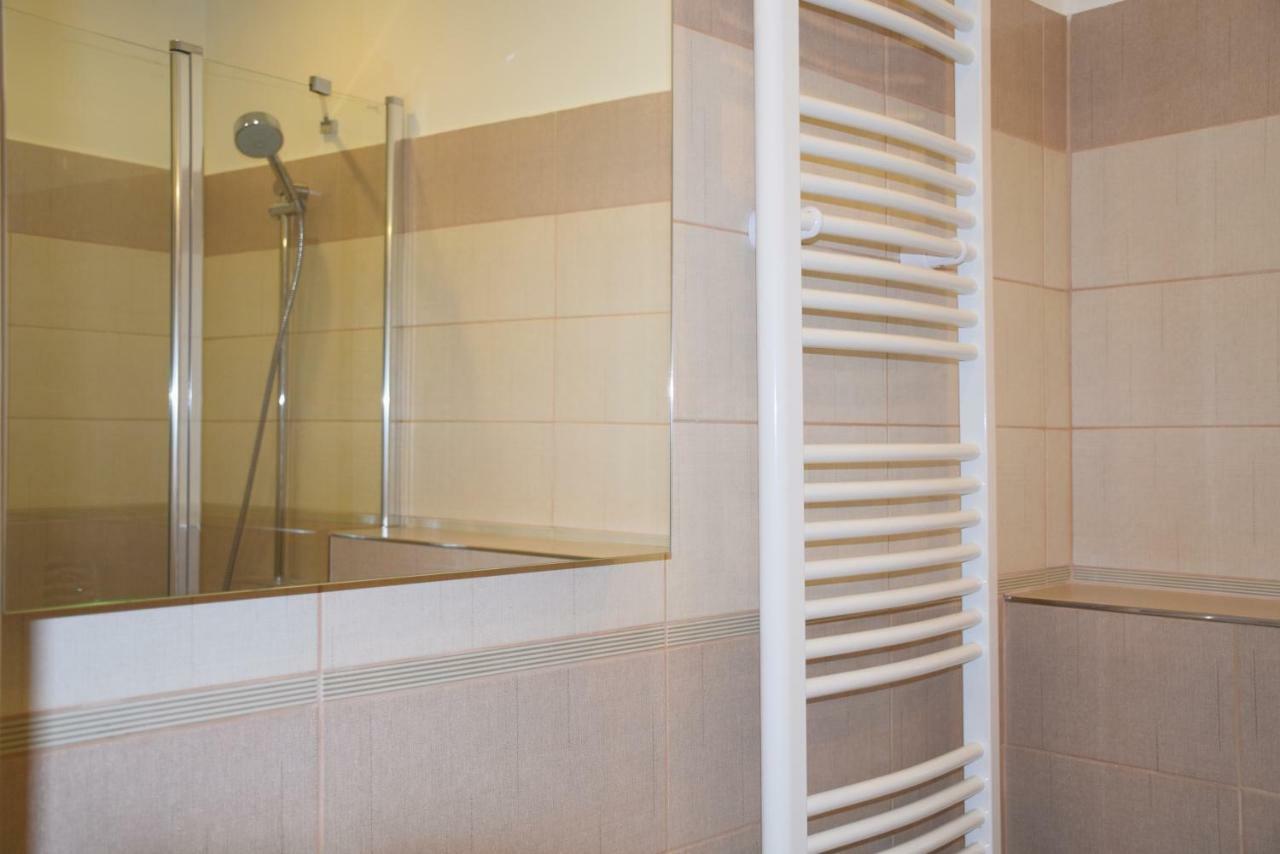 Tiva Downtown Apartments Praha Bagian luar foto