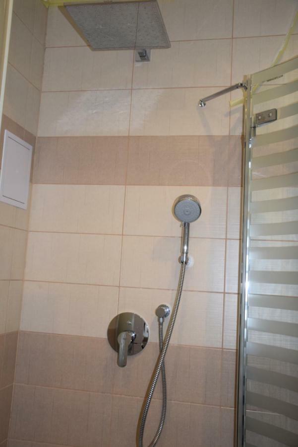 Tiva Downtown Apartments Praha Bagian luar foto